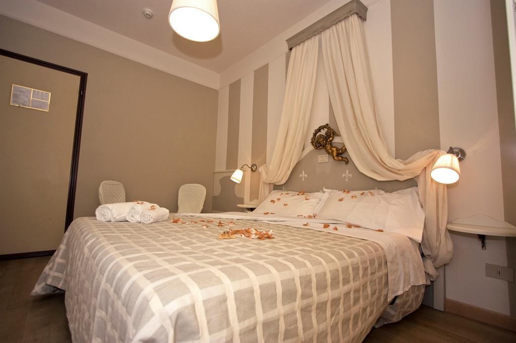 Hotel Mocambo San Benedetto del Tronto Exterior foto