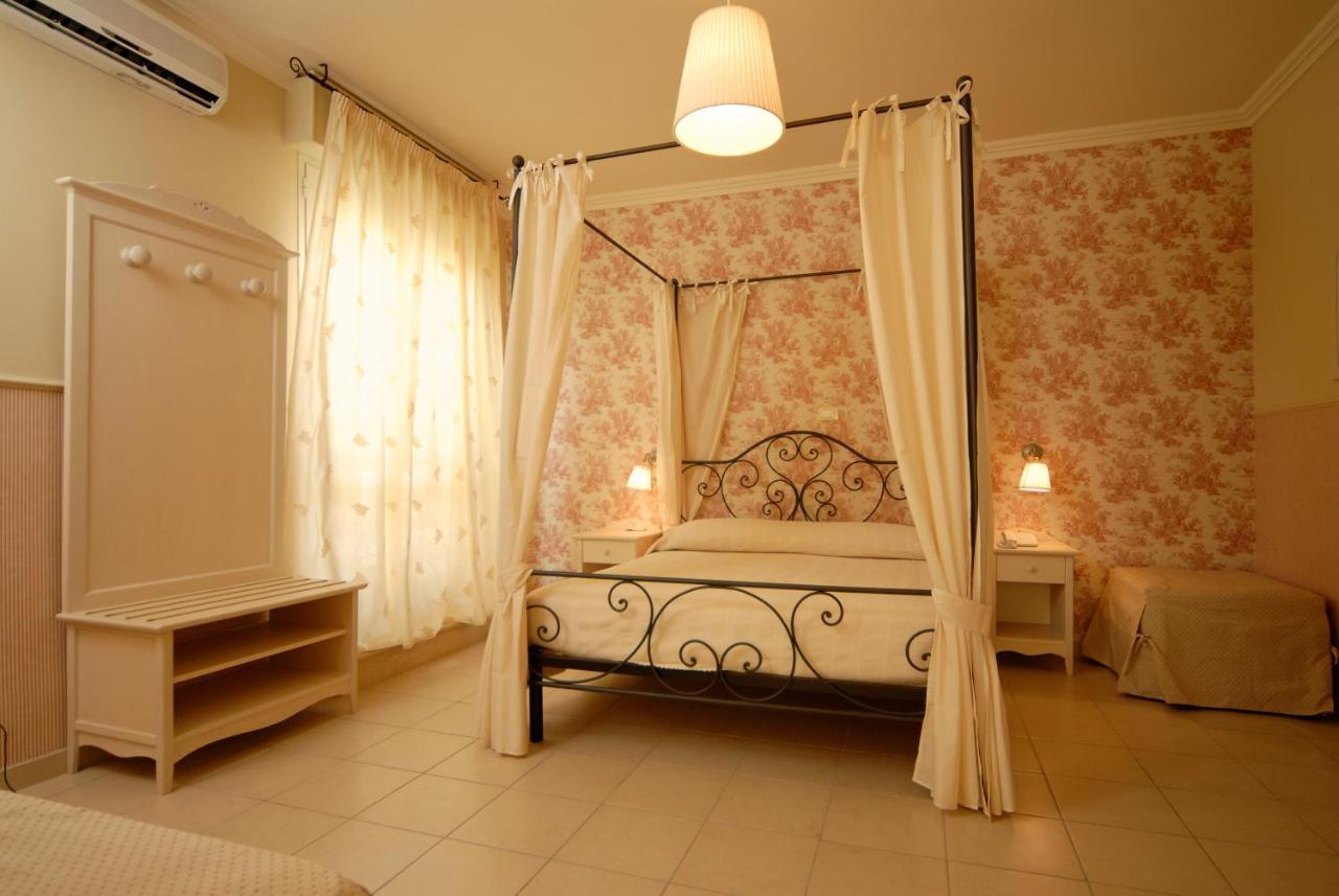 Hotel Mocambo San Benedetto del Tronto Exterior foto